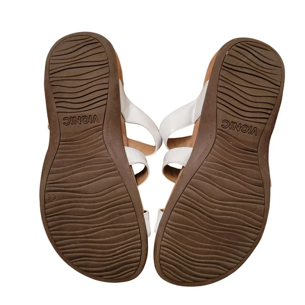 Vionic MISA 9W White Sandals 3 Buckle Design‎ Comfort